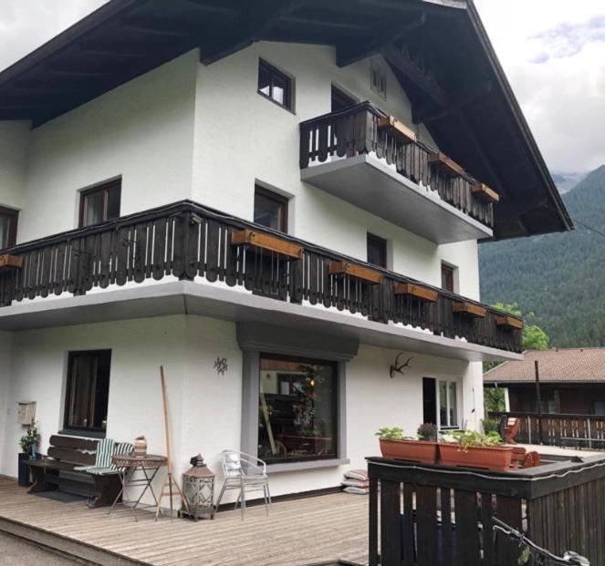 Gaestehaus Schmitt Lähn Eksteriør bilde