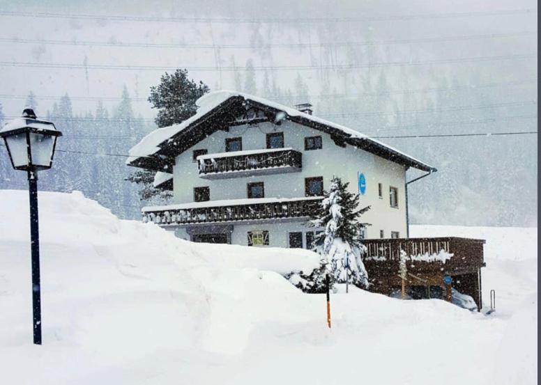 Gastehaus Schmitt Hotell Lähn Eksteriør bilde